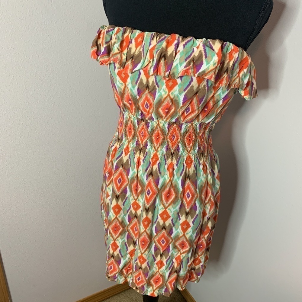 579 Sleeveless Multi-Color Dress - Picture 3 of 7
